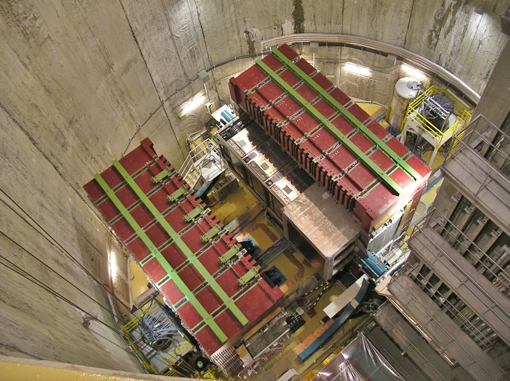 View of ND280 from above with the magnet partially opened, by D. Karlen